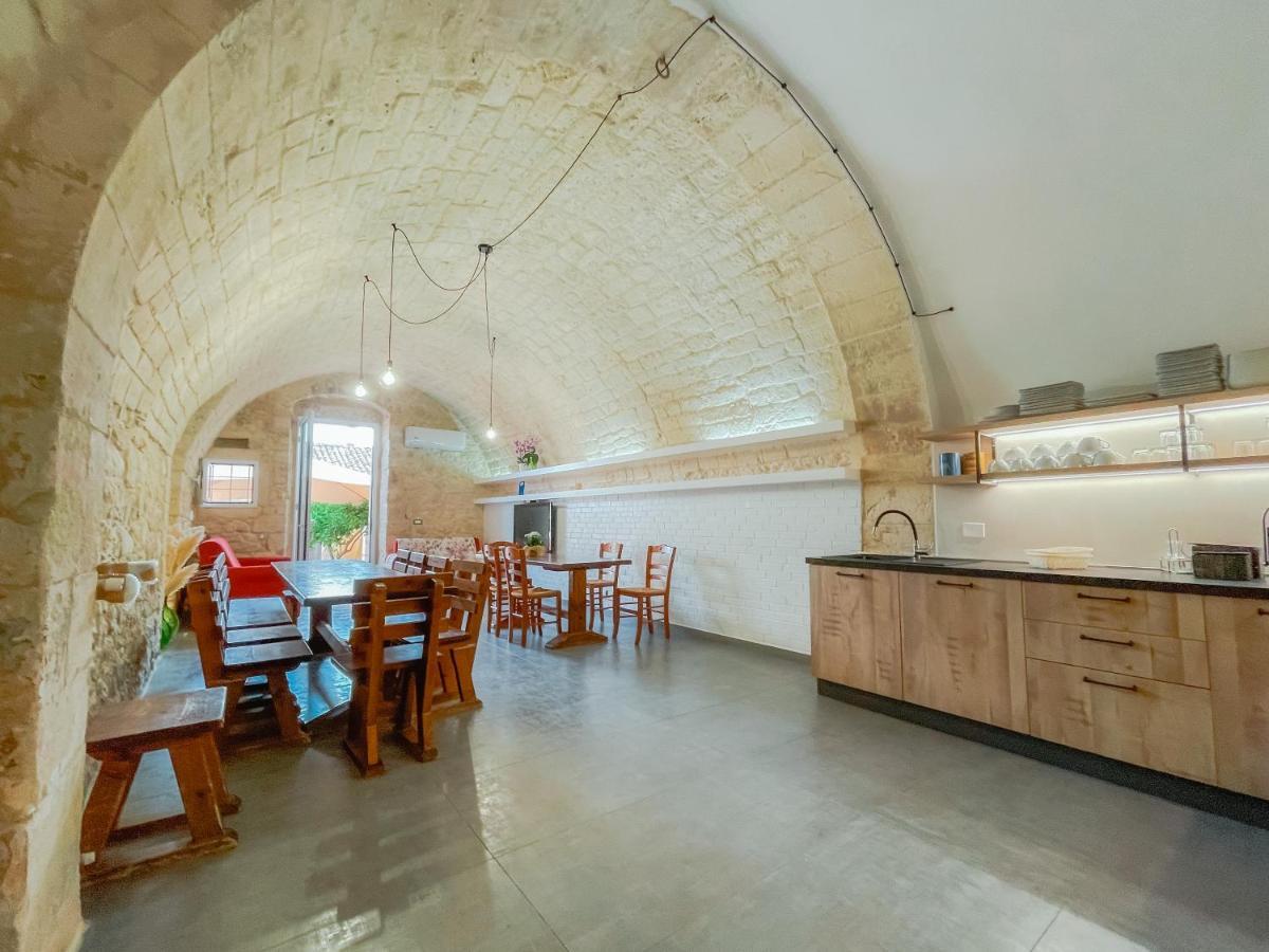 Agriturismo Al Casale Доннафугата Экстерьер фото